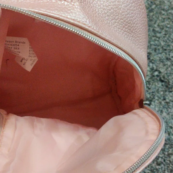 ✨ 5/$20 Justice mini backpack - Picture 3 of 3